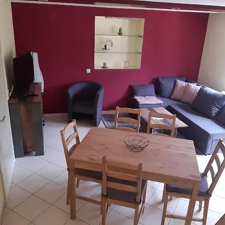 Holiday home Great With Terrace Near Saxon